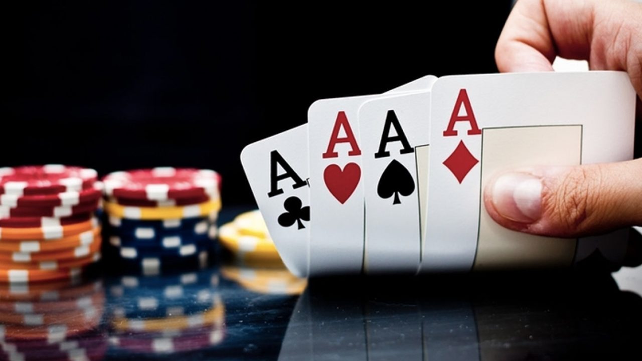 Financial benefits of playing poker games