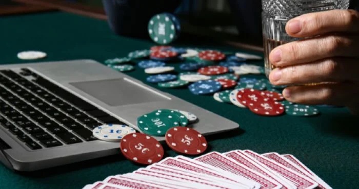 Tips To Help You Try Your Luck At Online Casinos
