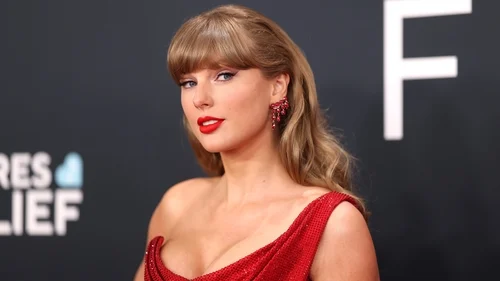 How Taylor Swift Redefined Storytelling in Pop and Country Music