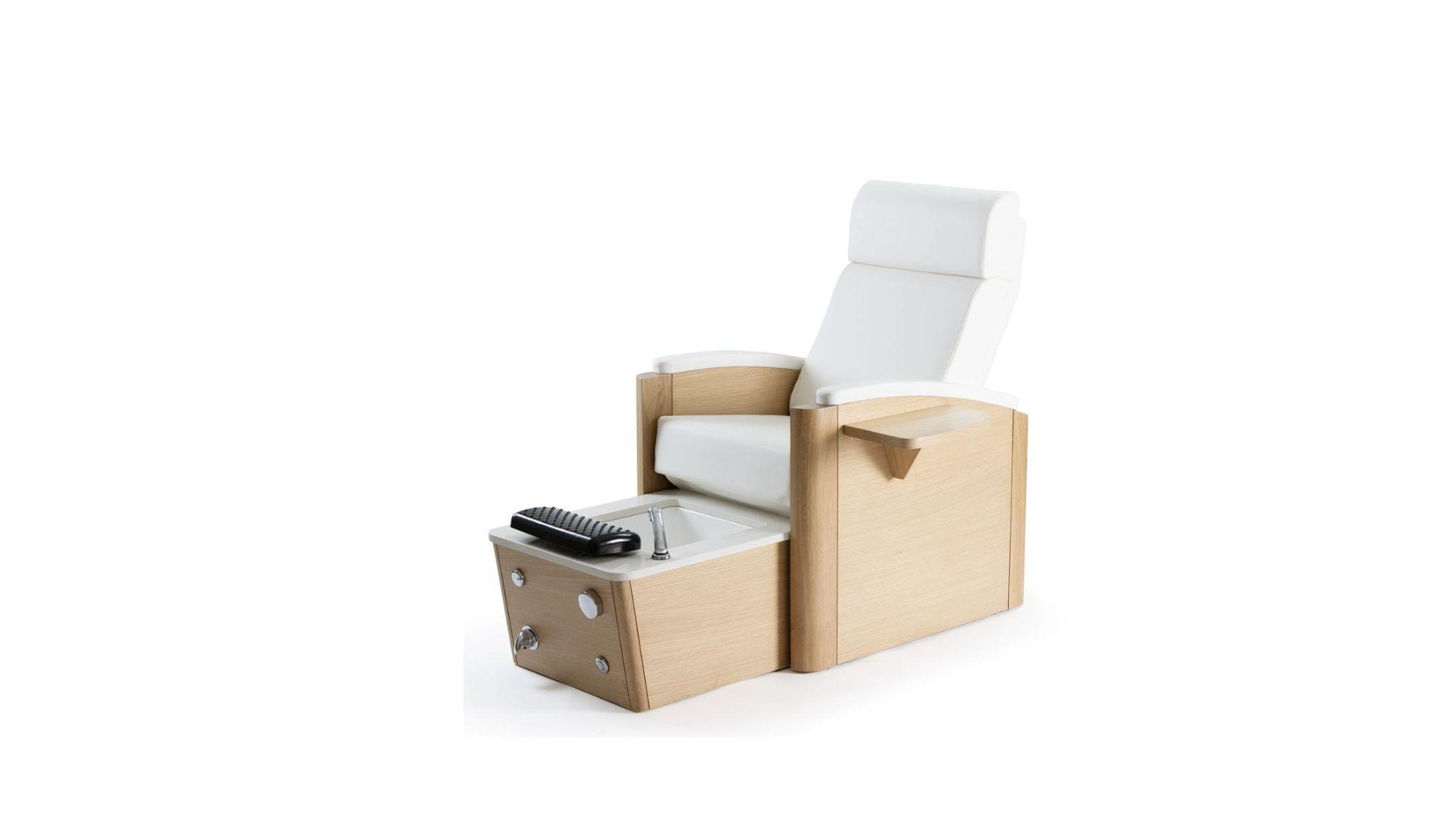 Hygiene Meets Comfort: The Benefits of Pipeless Pedicure Chairs & Modern Stations